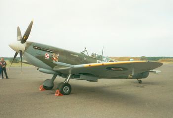 Samolot Supermarine Spitfire w barwach 316 Dywizjonu Myliwskiego.